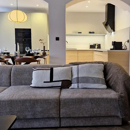 Apartment Luxury By Stn Heviz