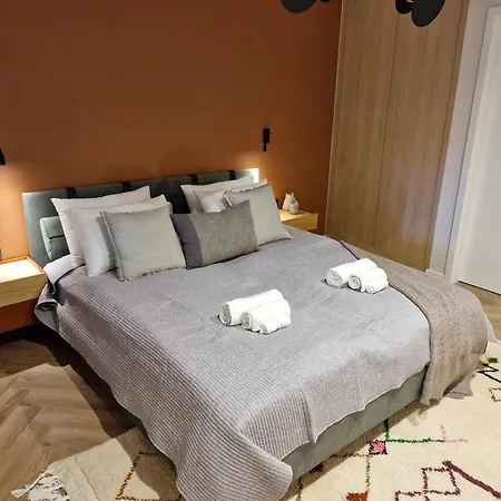 Apartment Luxury By Stn Heviz