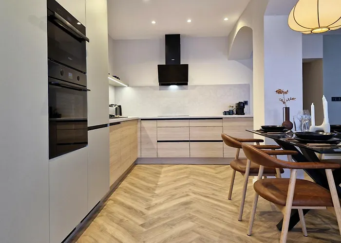 Luxury By Stn Apartment Heviz